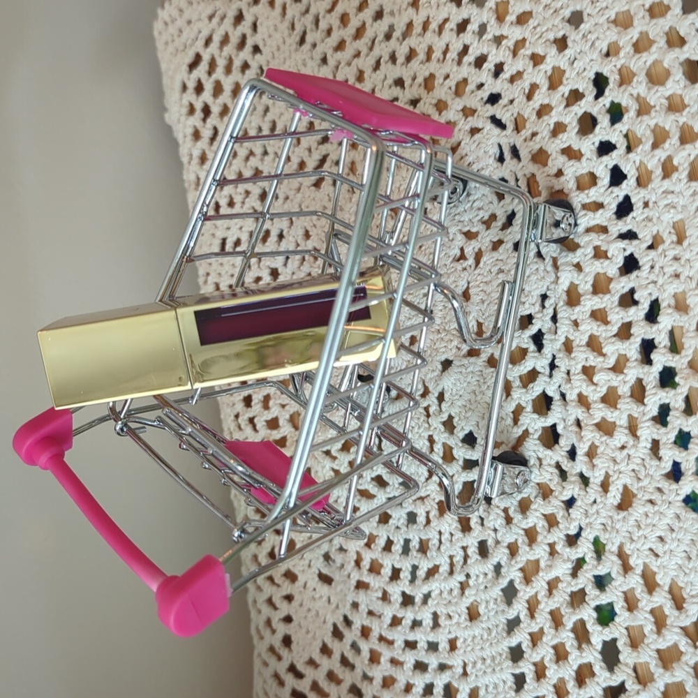 SCOTT BARNES Liquid Lip Gloss Poison Berry NWOB
